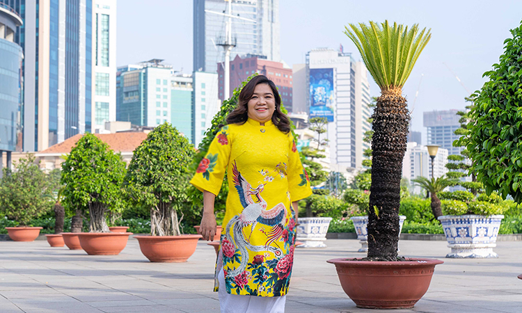 Bà Lâm Thúy Ái – Chủ tịch HĐTV Công ty Sản xuất – Thương mại Mebipha: “Đi cùng đồng đội sẽ đi xa hơn, phát triển bền vững hơn”