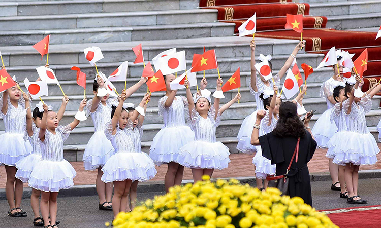 TS. Nguyễn Trí Dũng – Việt kiều Nhật Bản, Tổng giám đốc Công ty Minh Trân: Chung tay góp sức cho tương lai