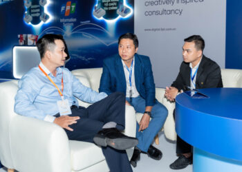 Đối thoại chuyên sâu về chuyển đổi số