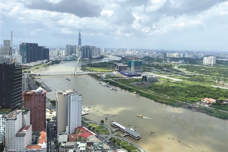 Doanh nhân hiến kế chặn đà suy giảm kinh tế – Bài 1: Cần động lực mới